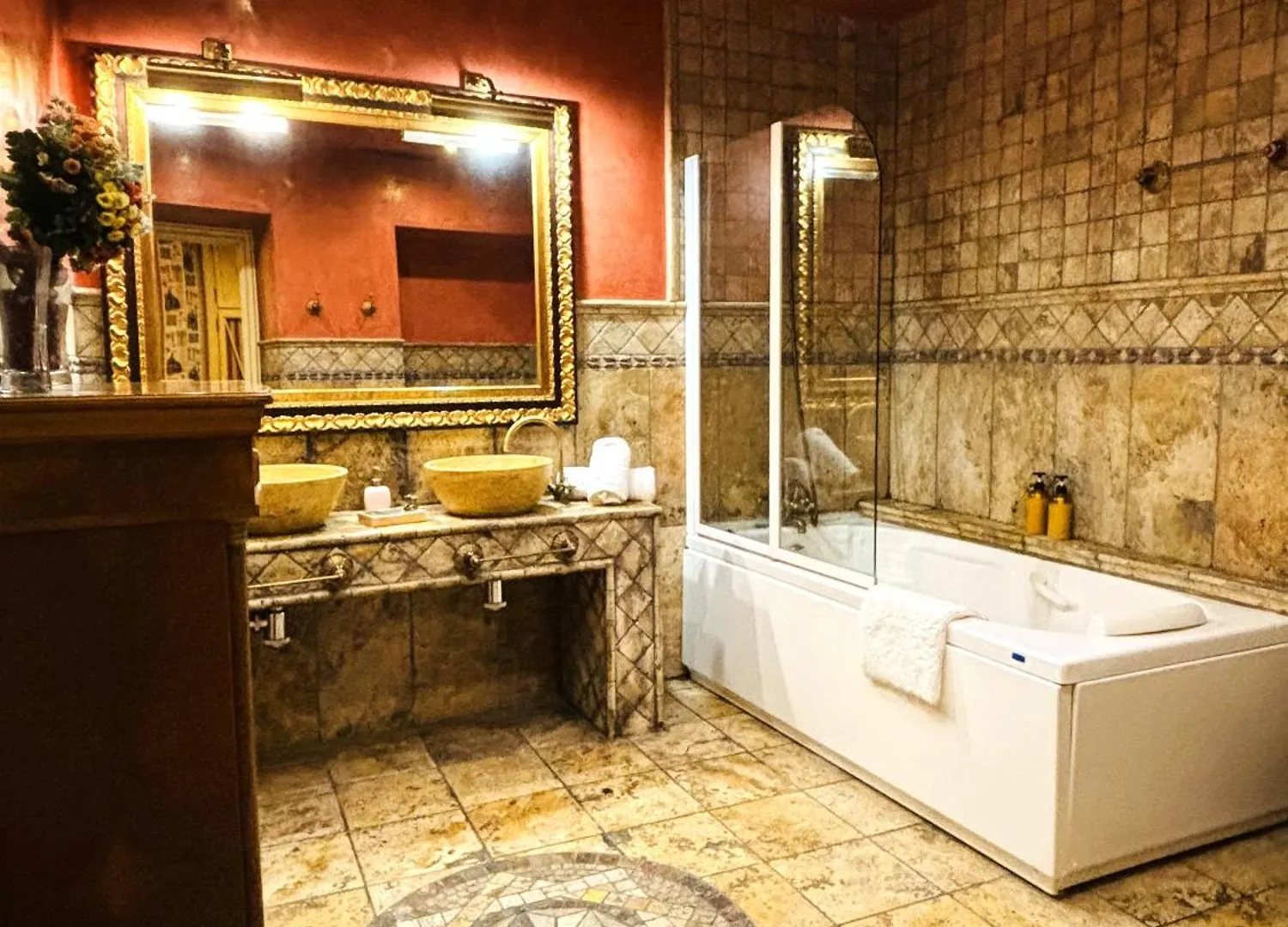 Plaza San Francisco Luxury Apartment Seville